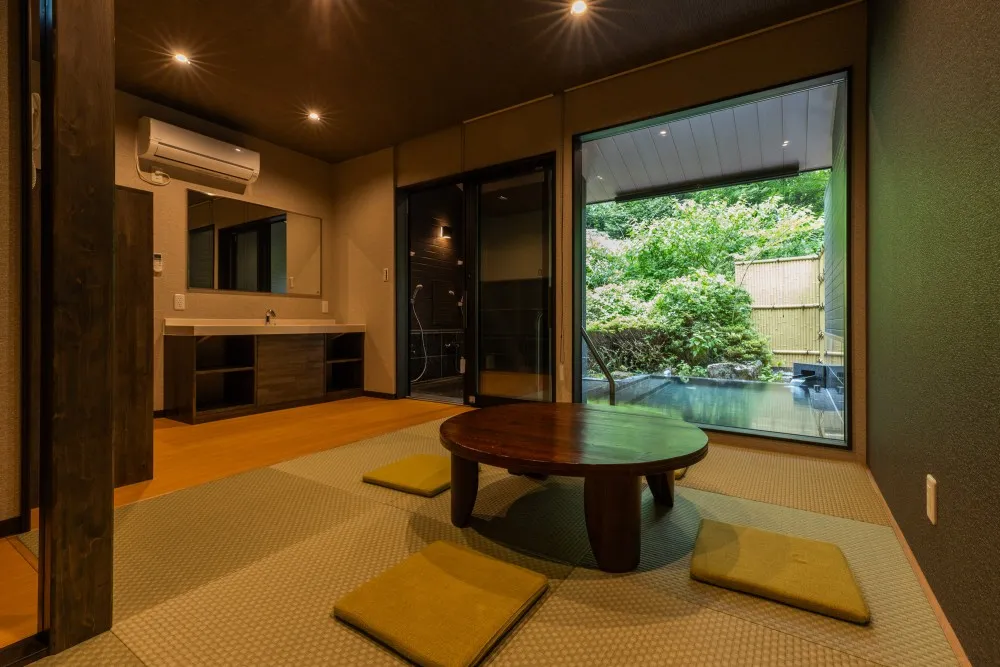 森の湯別邸やすらぎ