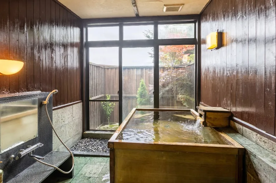 貸切風呂みおつくし