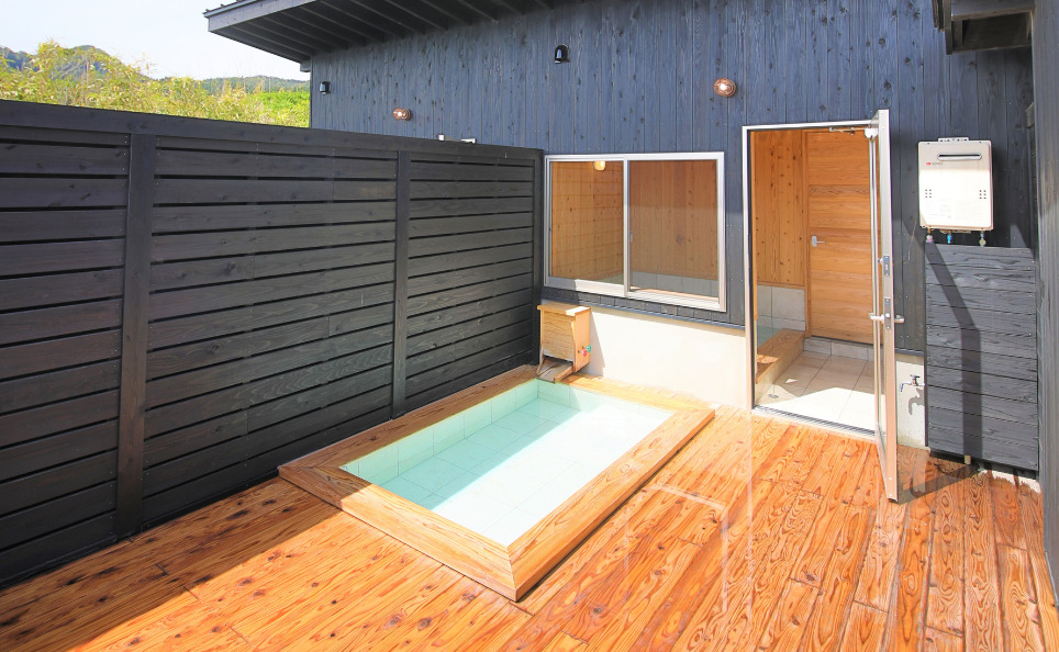 セミプレミアム