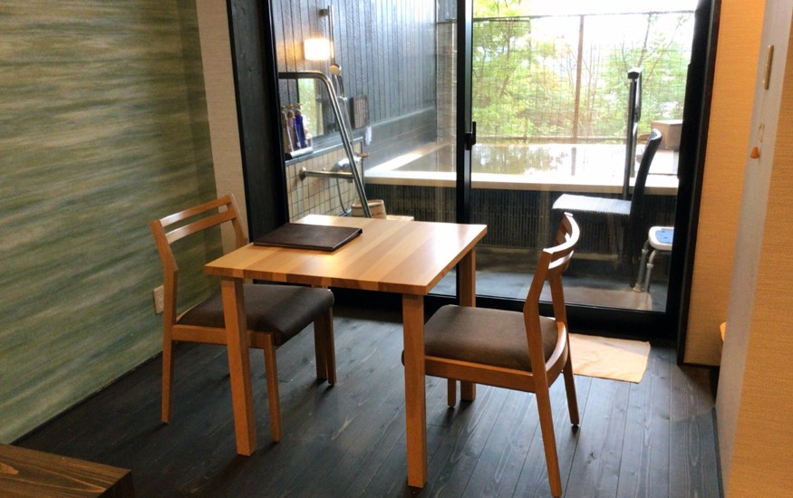 壱ノ巻 檜風呂 藍 ユニバーサルスタイルの施設画像 - 16