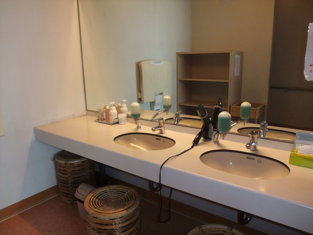 家族風呂だんらん パウダールームの施設画像 - 6