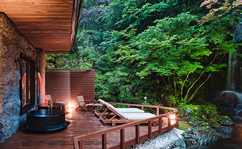 外気浴スペースの施設画像 - 8