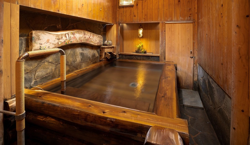 ひのき風呂のサムネイル画像