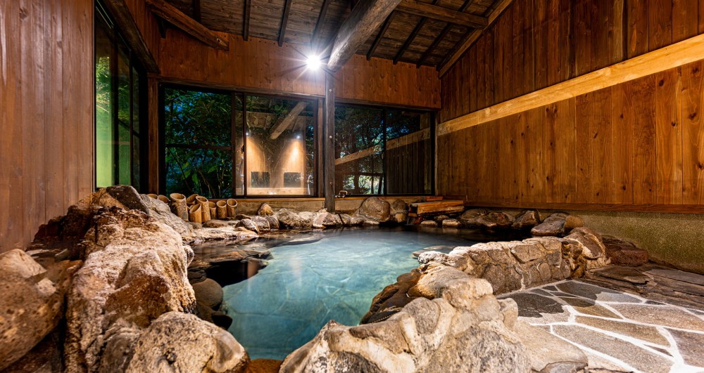 岩風呂のサムネイル画像