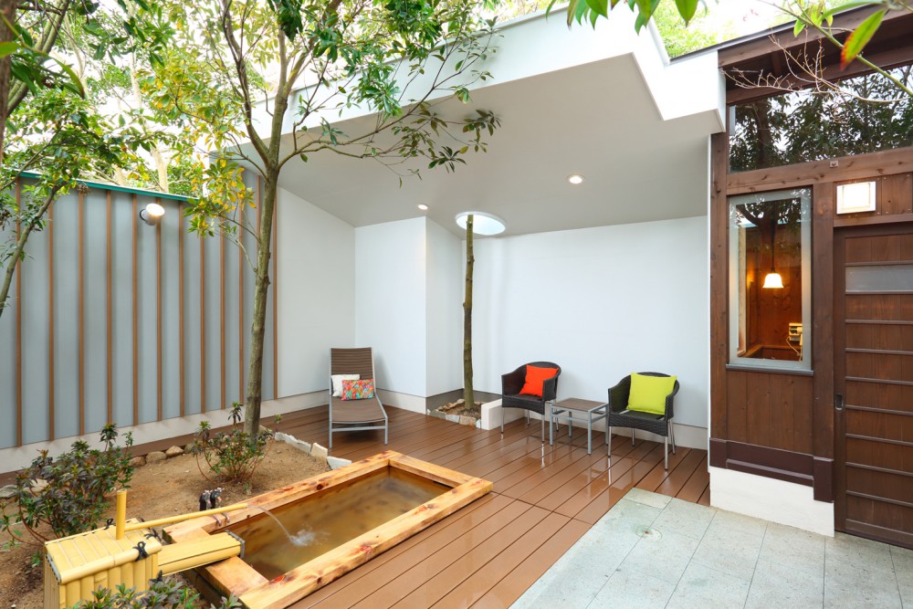 ◆二番湯　緑と広々デッキのコントラスト②の施設画像 - 4