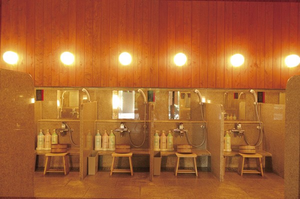 高濃度軟水シャワーの施設画像 - 13