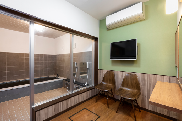 6号室のサムネイル画像