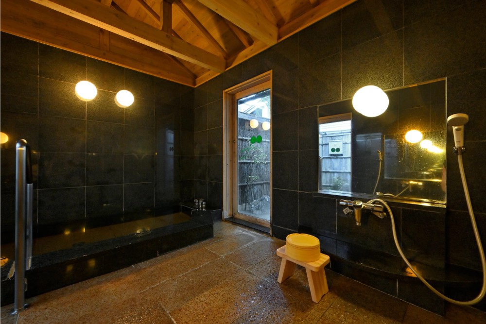 貸切家族風呂のサムネイル画像