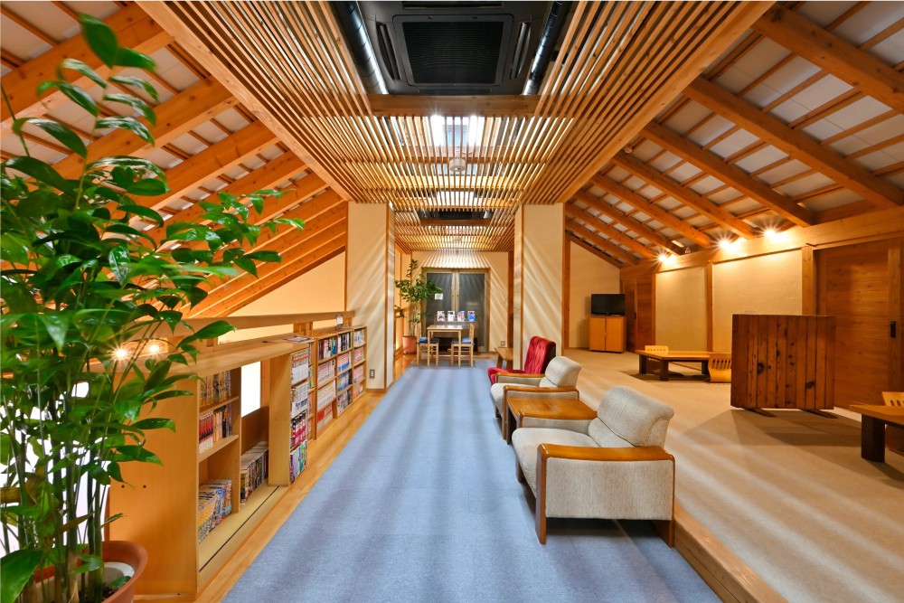 休憩スペースの施設画像 - 11