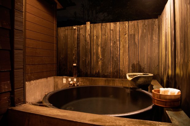 桜の間 露天風呂の施設画像 - 11