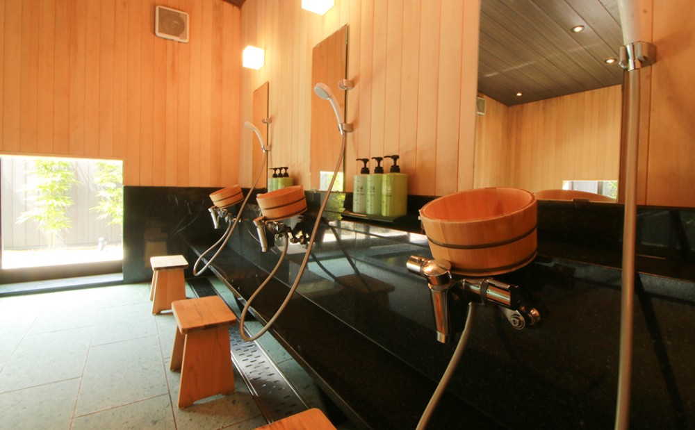 貸切風呂 洗い場の施設画像 - 3