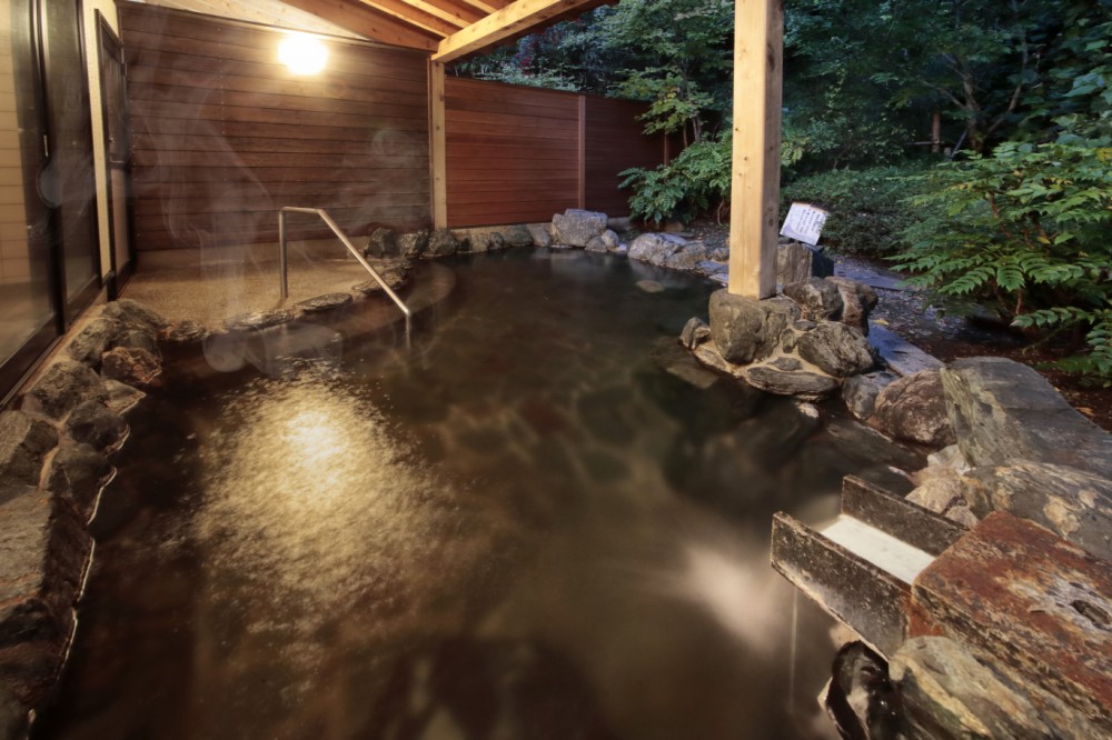 男性用露天風呂 Open-air bath for menの施設画像 - 5