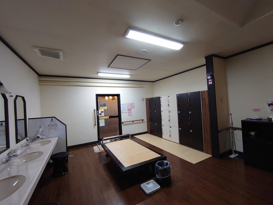 女性更衣室 Women's changing roomの施設画像 - 7