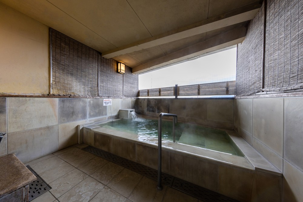 412号室：ゆすらうめのサムネイル画像