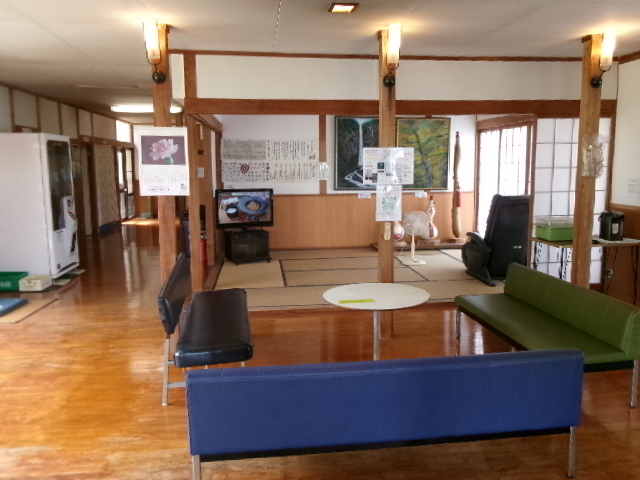 休憩スペース 　湯上りに家族や仲間とゆっくり談笑できますの施設画像 - 4